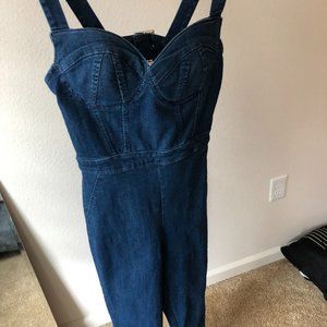 Womens size small sleeveless jean romper